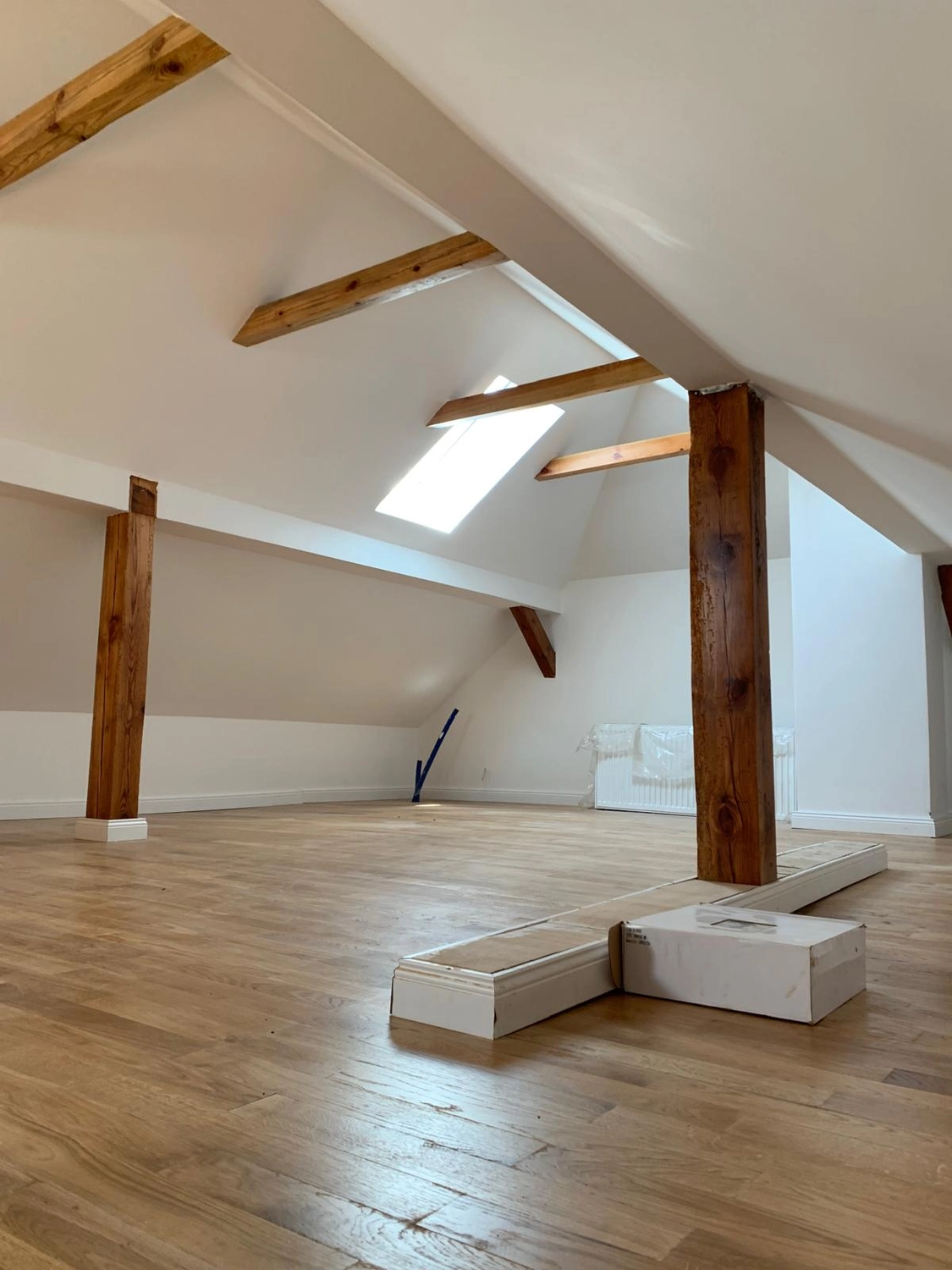 Raef Bau – Innenbau, Fliesenlegen, Trockenbau, Vermietung von Baugeräten – Renovierung